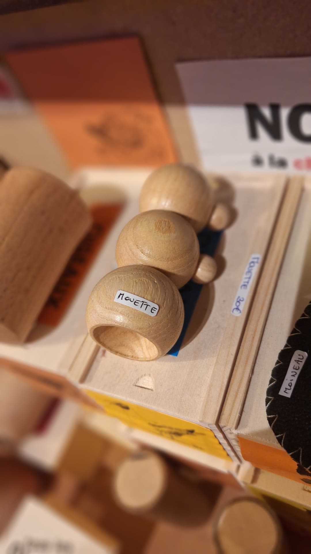 Appeau mouette en bois tourné chez Luxiol