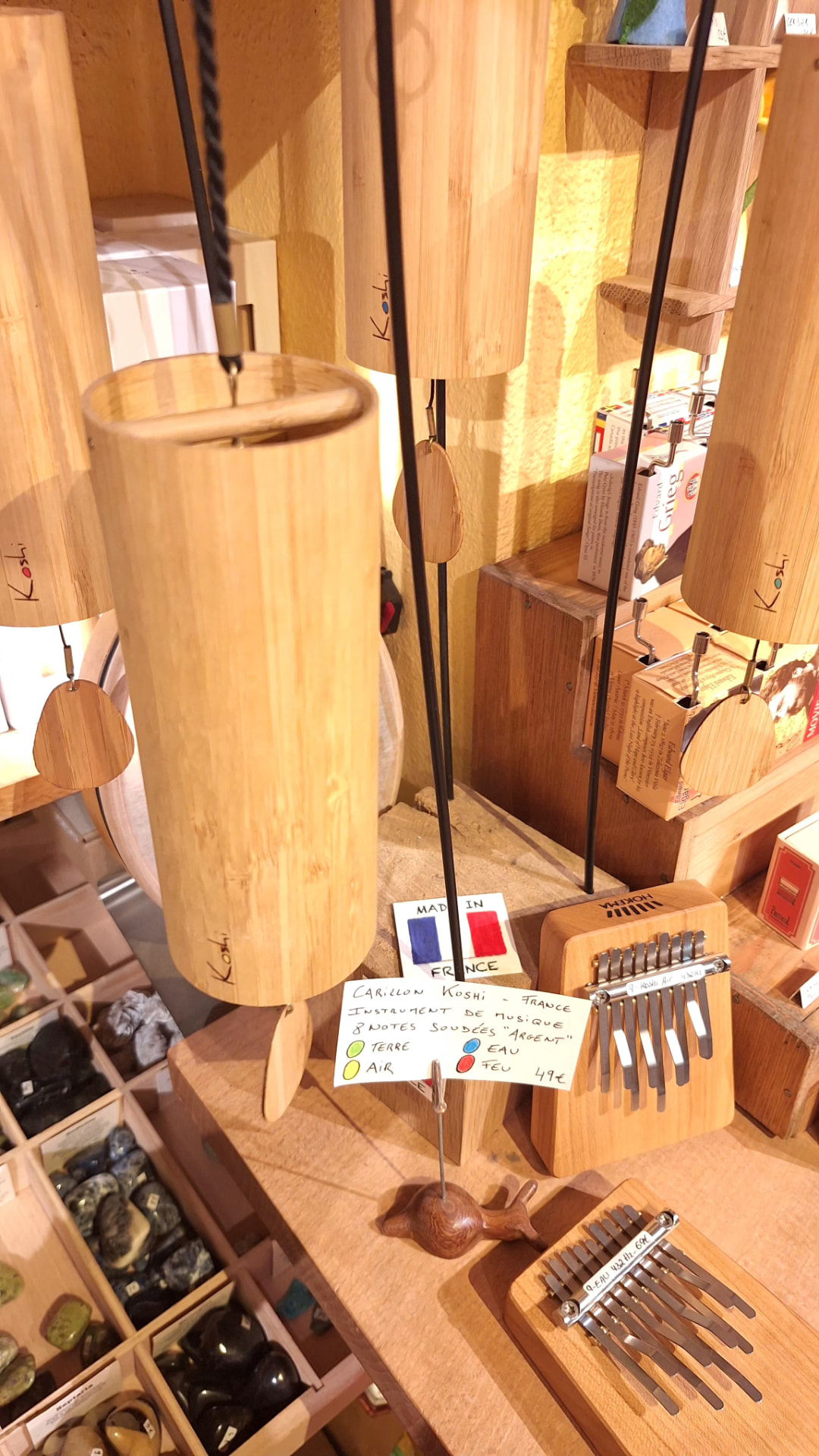 Carillons Koshi en bambou suspendus chez Luxiol