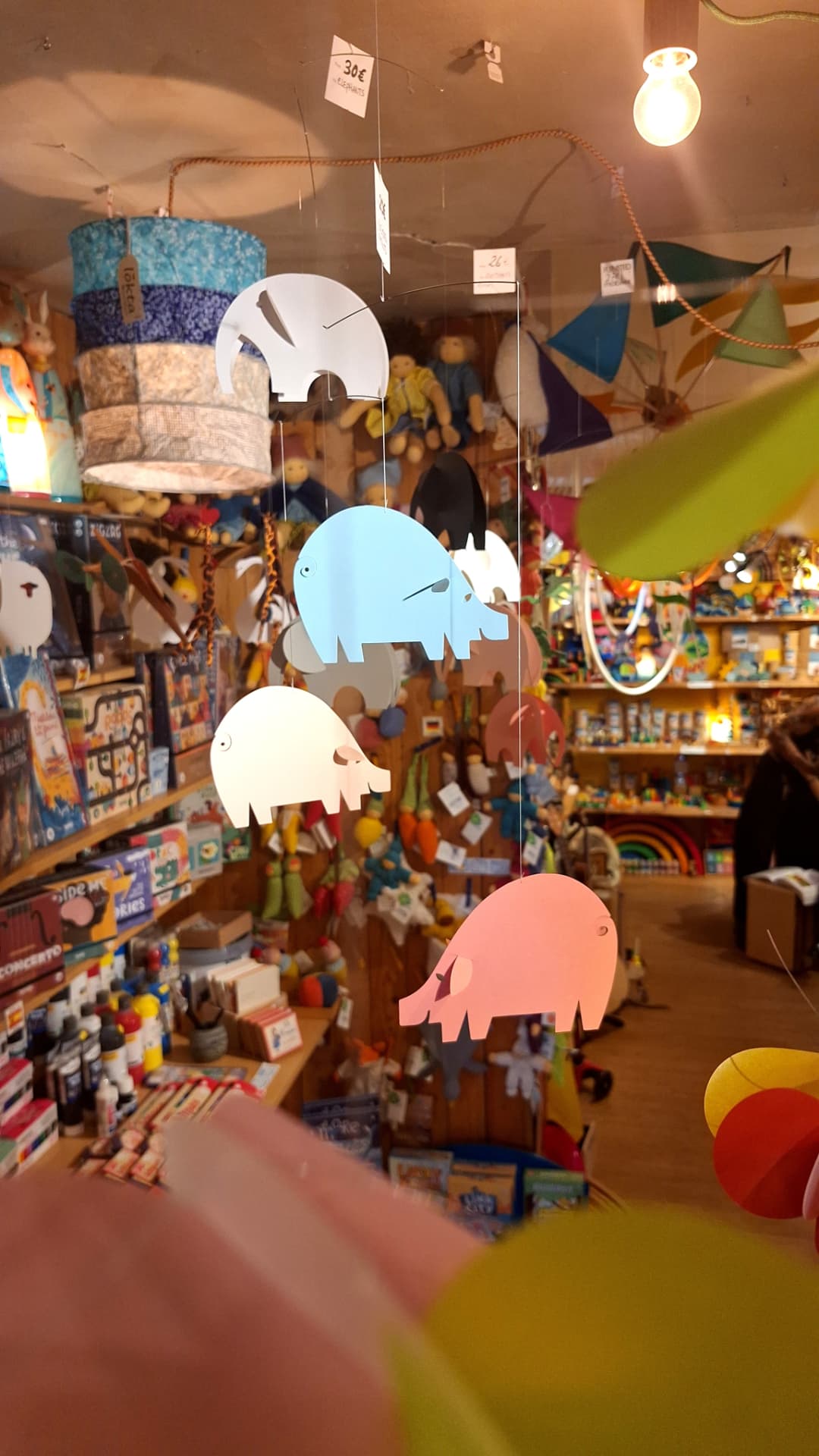 Mobile Flensted éléphants suspendus