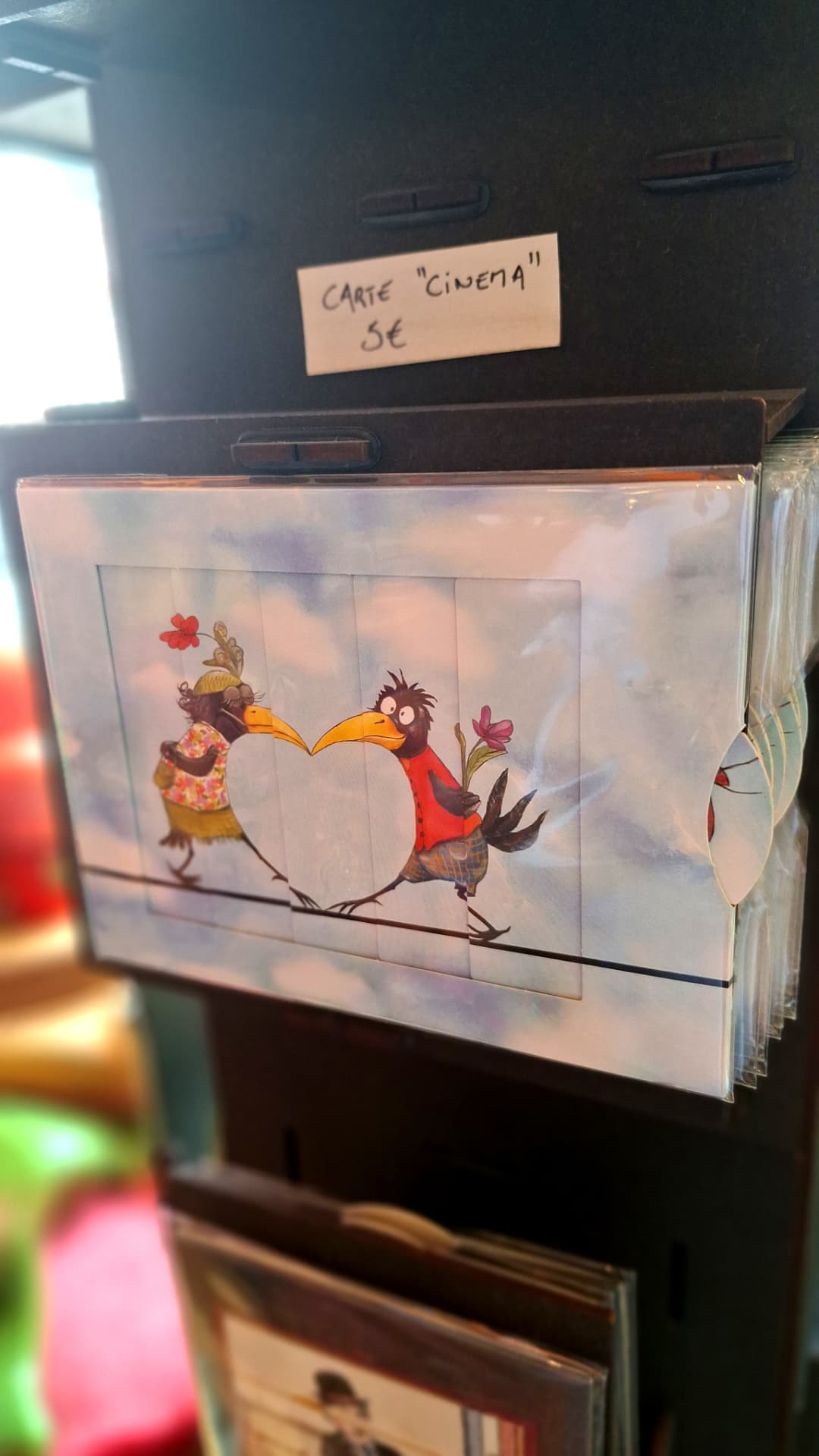 Carte cinéma animée avec deux oiseaux amoureux chez Luxiol