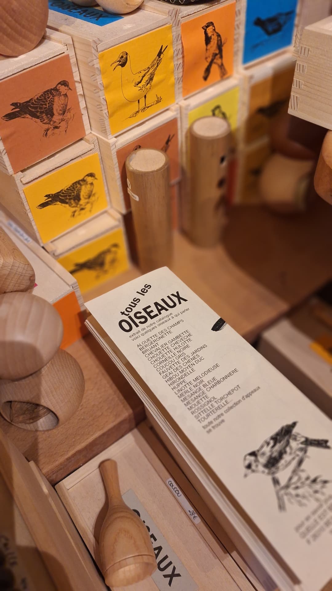 Catalogue Tous les oiseaux au milieu des appeaux chez Luxiol