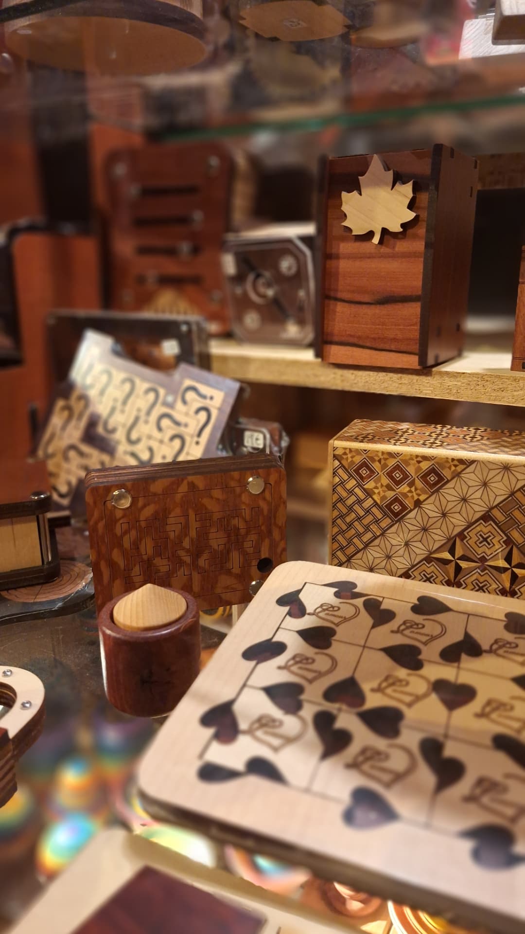 Casse-tête en bois et boîtes à secrets chez Luxiol